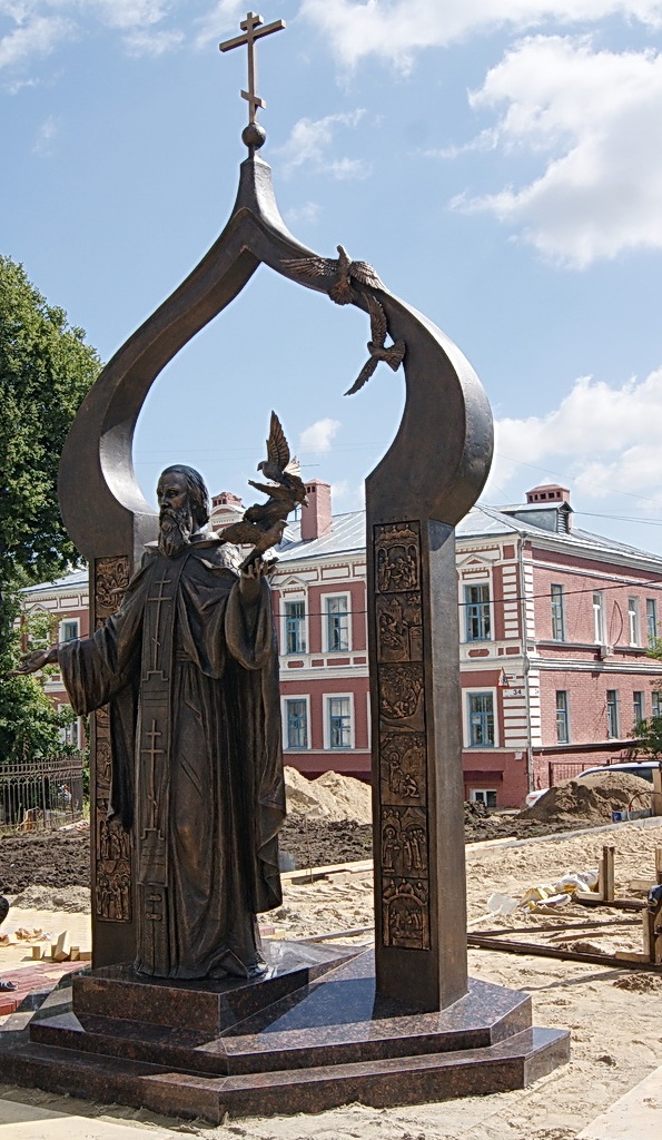 Памятник Сергию Радонежскому открыли в Нижнем Новгороде
