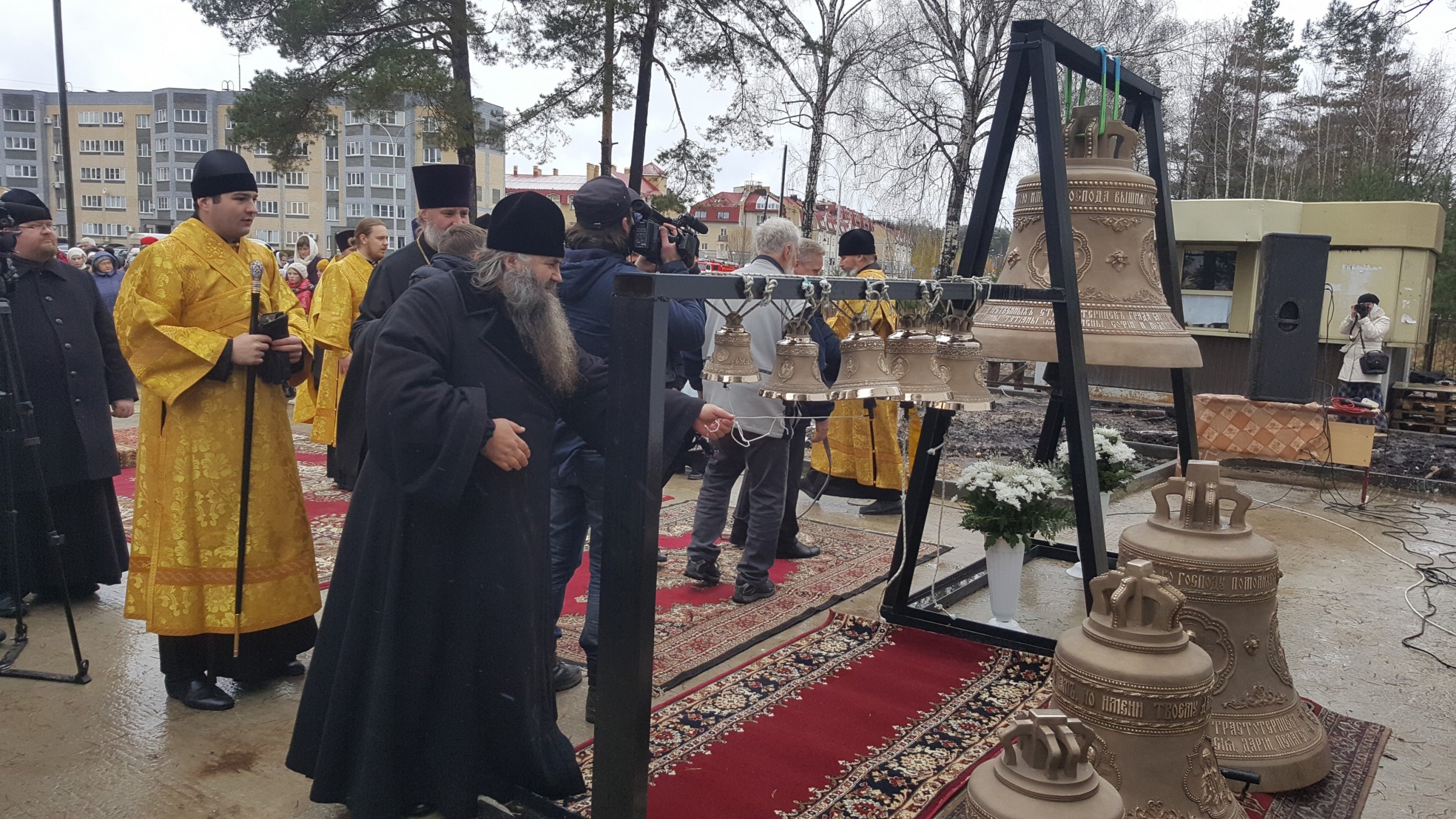 Набор колоколов для храма в Сарове