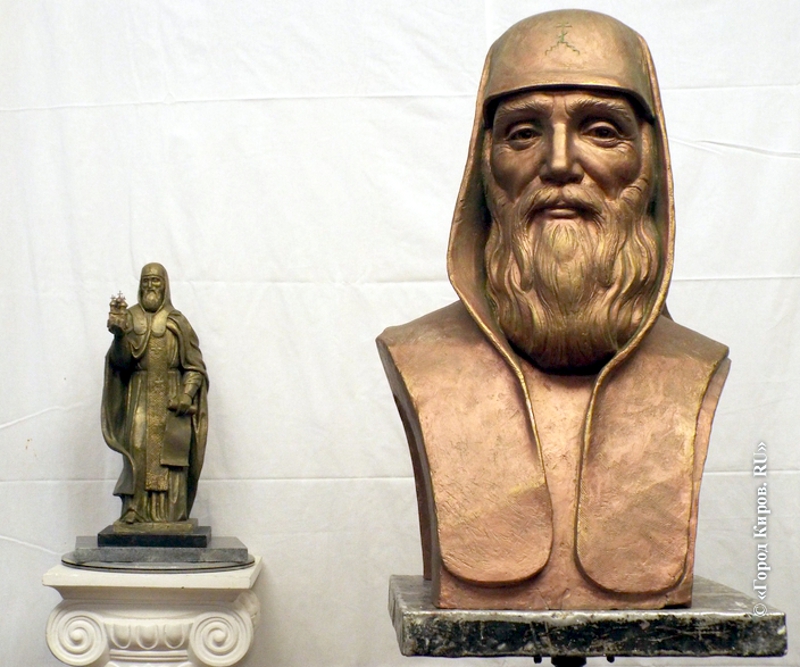 Памятник Трифону планируют открыть в конце мая