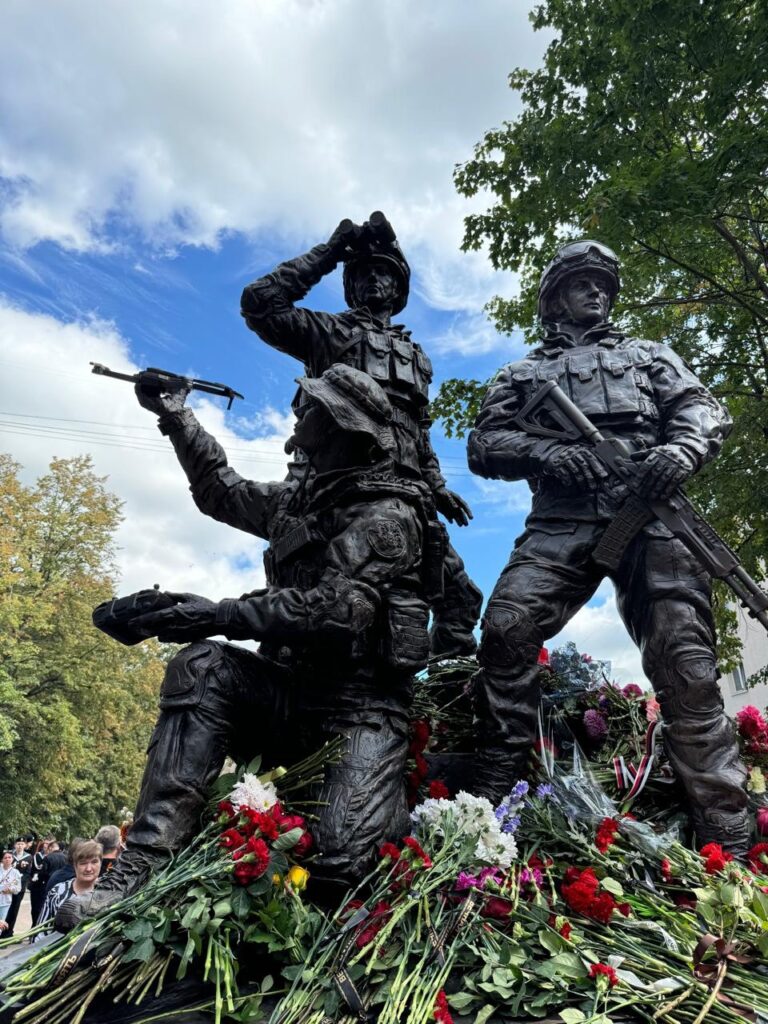 Церемония заложения первого камня на месте будущего мемориала состоялась в этом году в День 80-й годовщины Победы в Великой Отечественной войне - 9 мая.