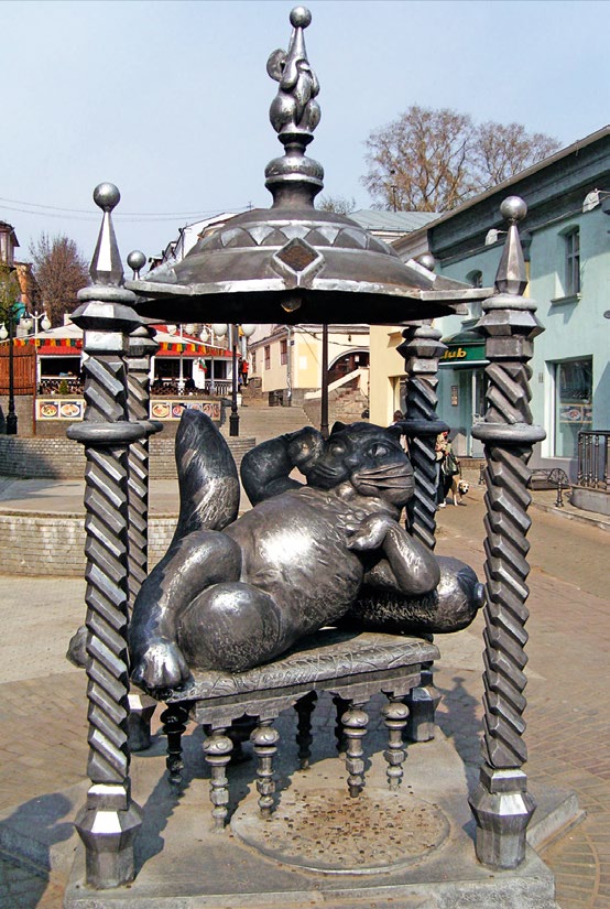 Памятник Коту Казанскому