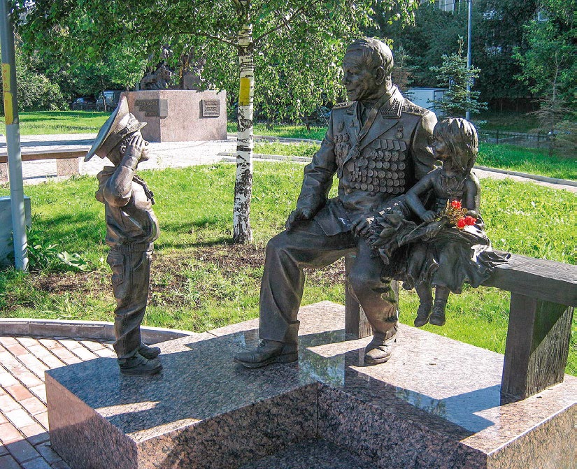 Памятник ветеранам МЧС в Москве