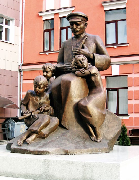Памятник «Песня Родины» в Москве