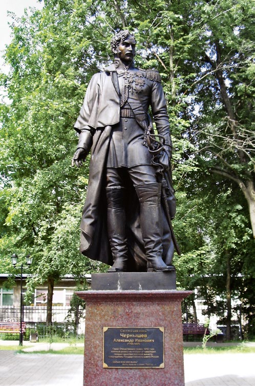Памятник Александру Чернышеву в г. Лыткарино, Московской области